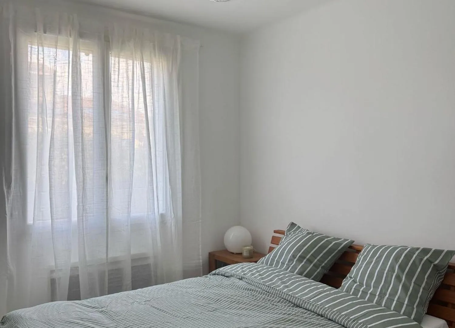 Charmante Villa A Istres