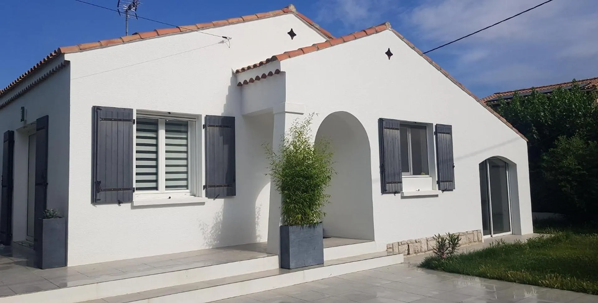 Charmante Villa A Istres